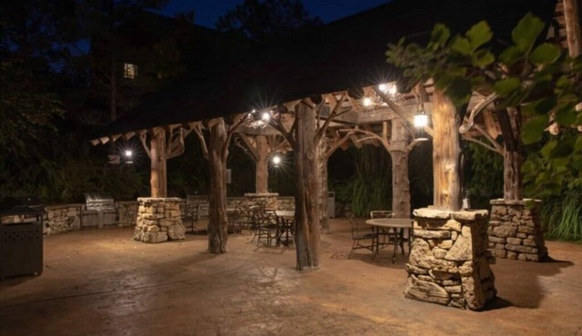 Wilderness Club at Big Cedar, Ridgedale, Missouri, Studio
