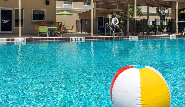 Wildlife, Beaches, Nearby | Enjoy Comfort, Poolside And Highway Access | 2 units