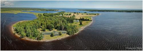 Wishart Point Lodge