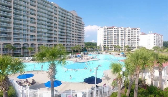 Yacht Club Villas #2-902 Beautifully Decorated Condo!