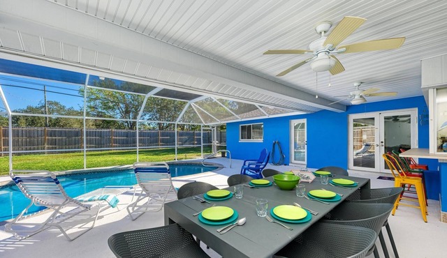 Your Dream Pool Home in Sarasota - #1 Siesta Key Beach a short drive