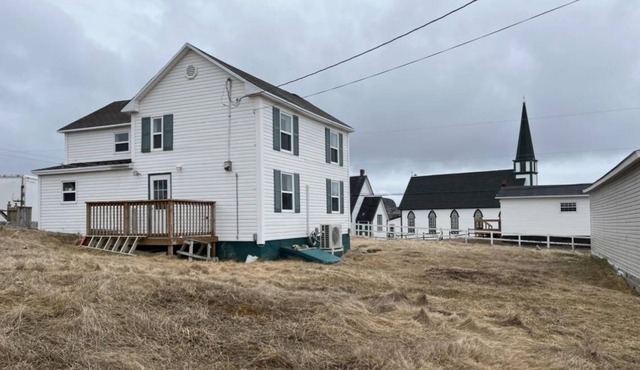 Your home away from home on Fogo Island … Mary’s Place on Silver Street!!