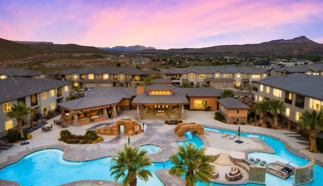 Zion Village Oasis by the Pool w/Lazy River ☼