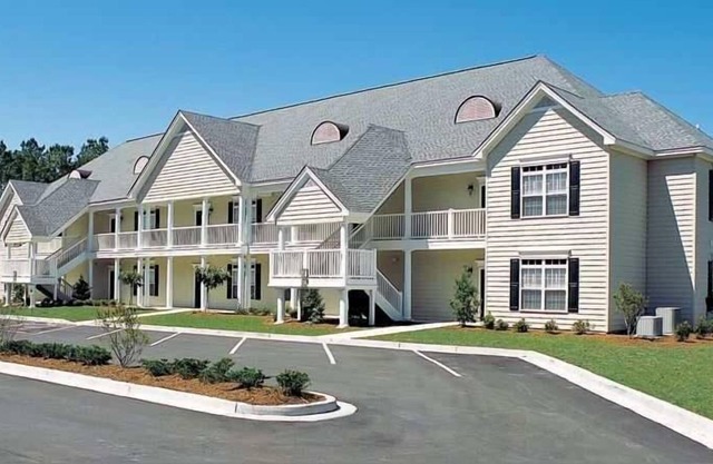 Golf Villa in Little River (C103)