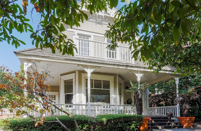 Spacious Updated Victorian in Eastlake w/ Lake-View Balcony & Chef’s Kitchen