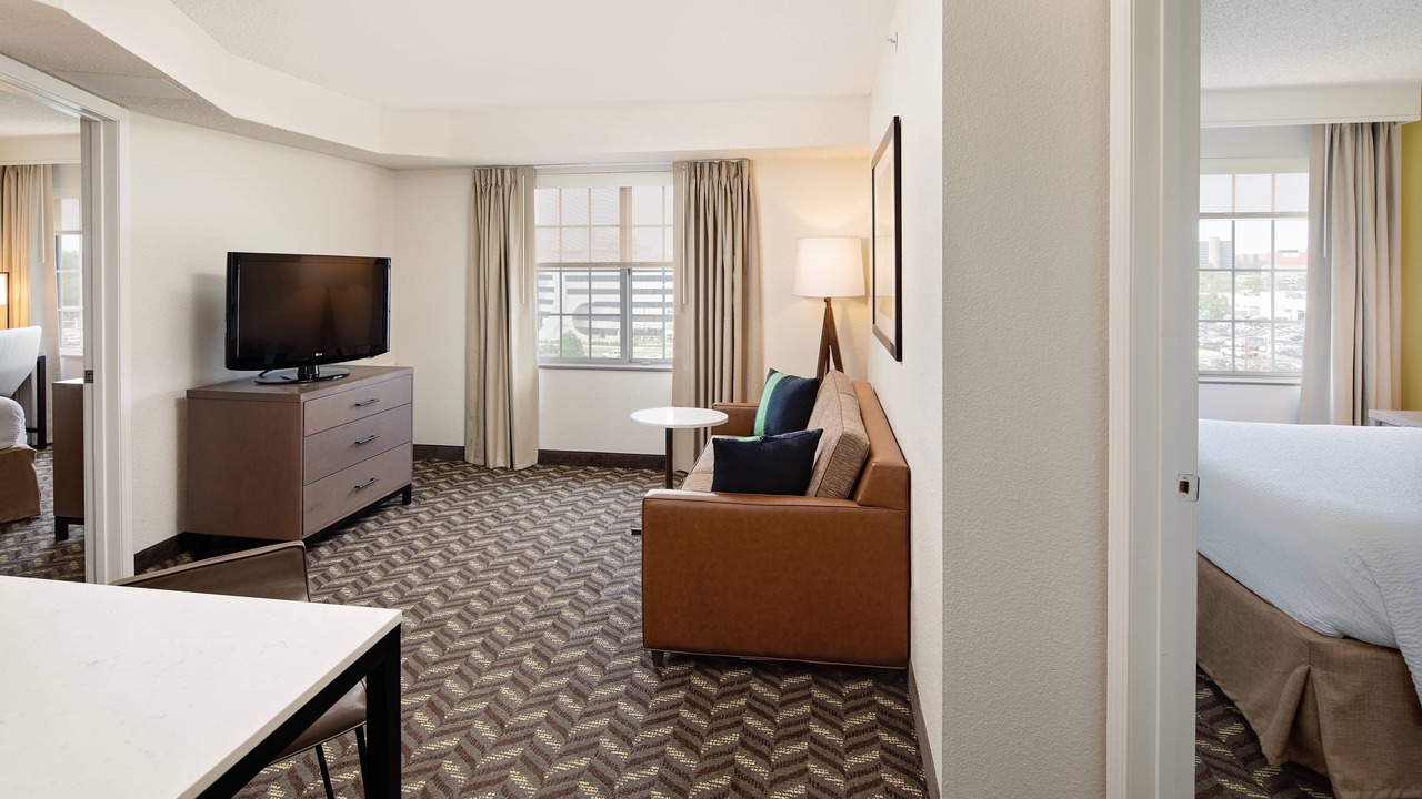 Photo of Livingroom in Tysons