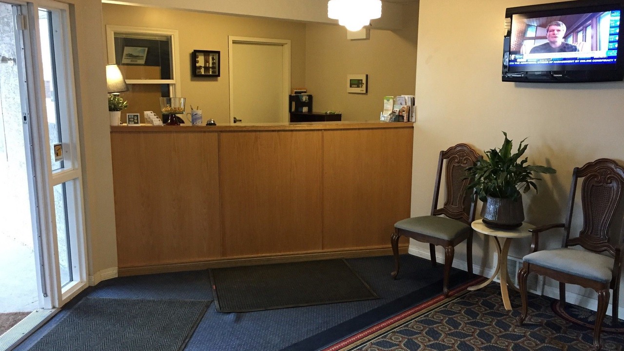 Photo of Livingroom in Drayton Valley