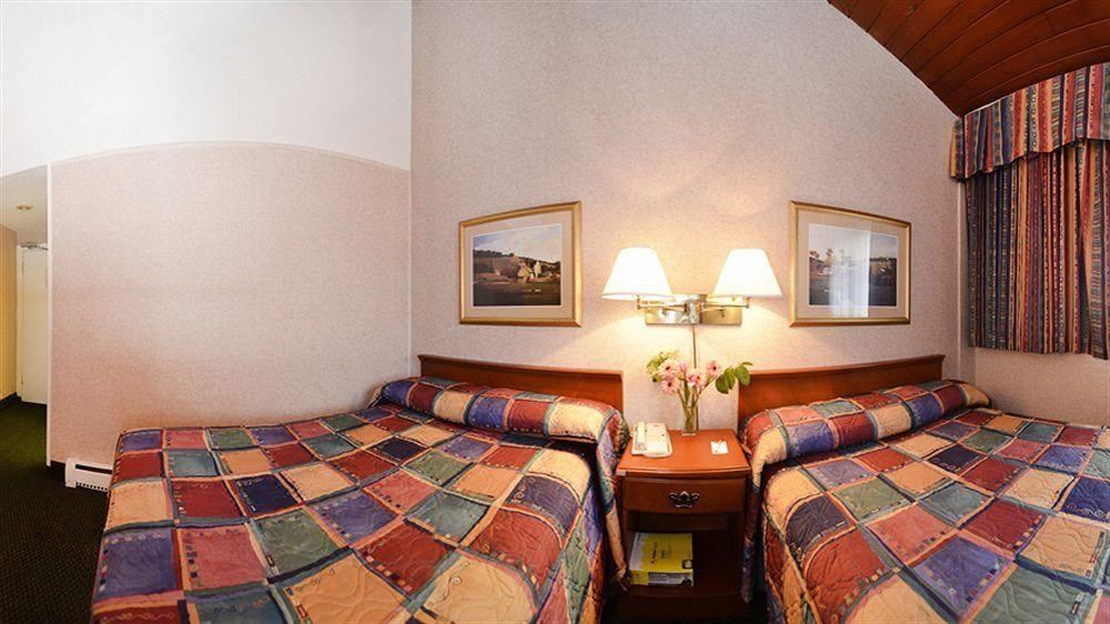 Photo of Bedroom in Banff Trail