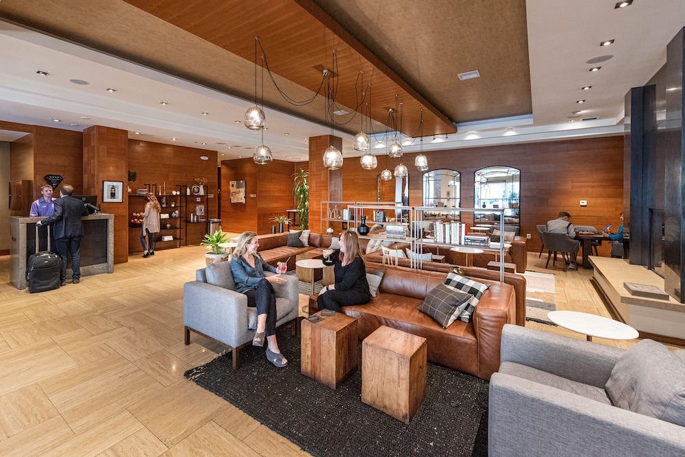 Photo of Livingroom in Moss Bay