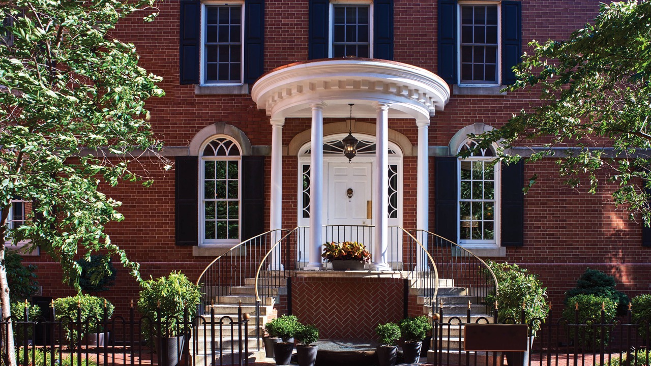 Photo of Buildings in Old Town Alexandria