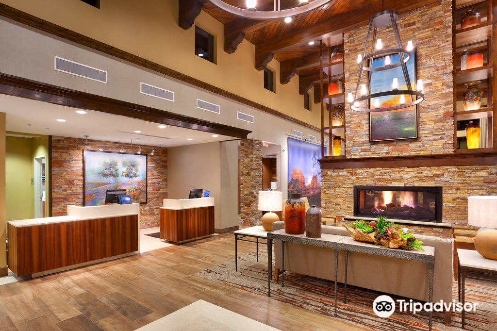 Photo of Livingroom in West Sedona