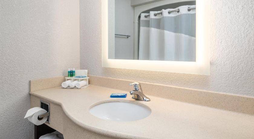 Photo of Others in Gananoque