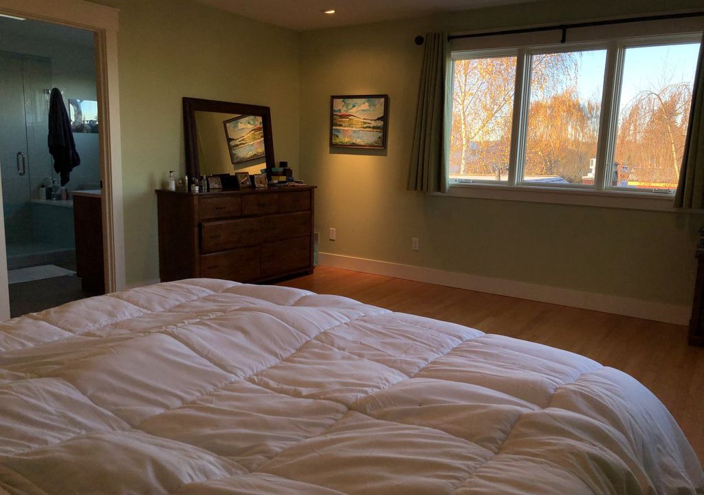 Photo of Bedroom in Green Lake