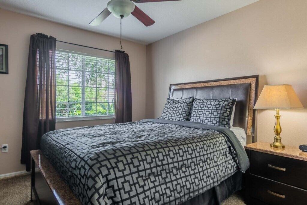 Photo of Bedroom in Hillcrest Estates