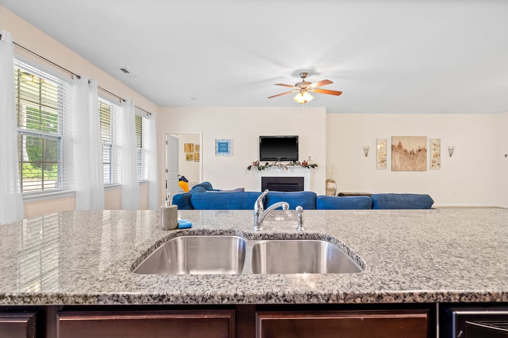 Photo of Kitchen in Zebulon