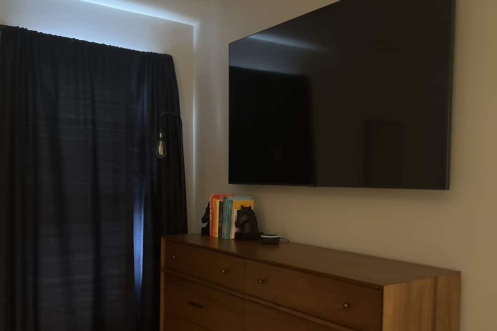 Photo of Bedroom in Chantilly