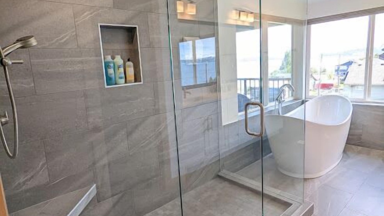 Photo of Bathroom in North Admiral