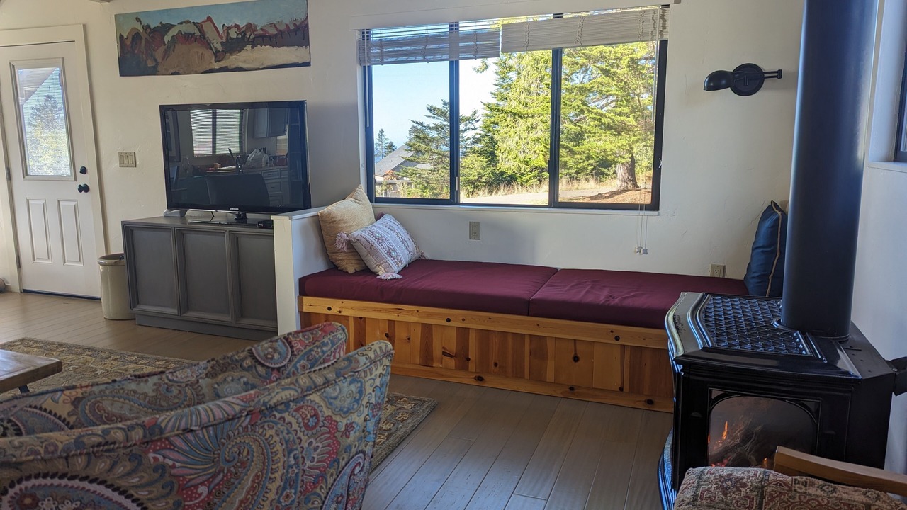 Photo of Livingroom in Sea Ranch