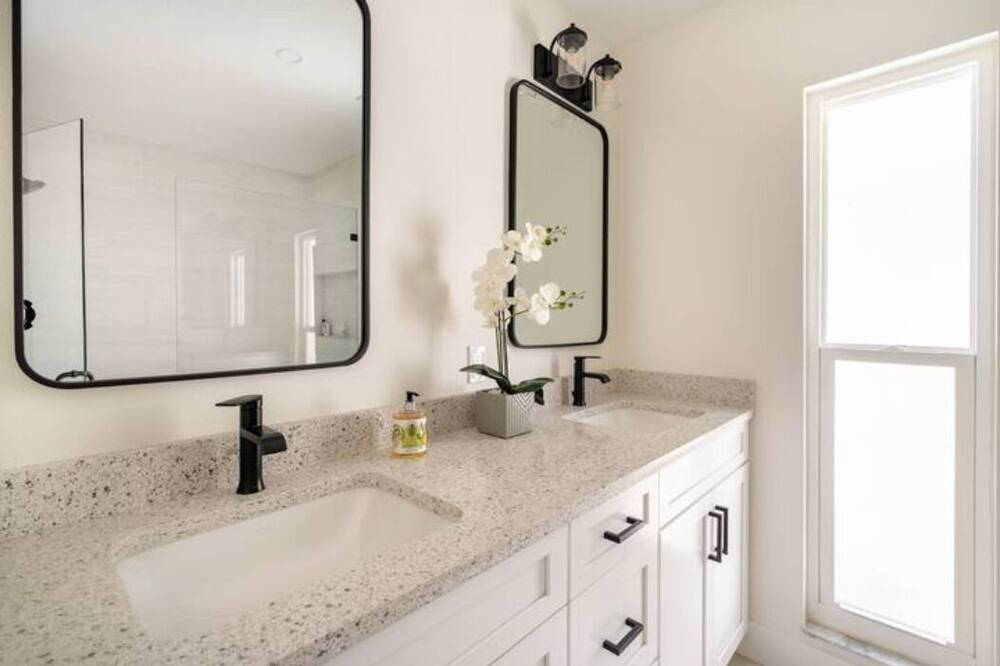 Photo of Bathroom in Sarasota Springs