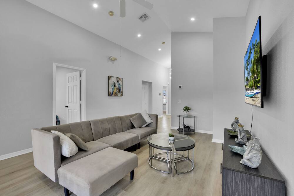 Photo of Others in Hillcrest Estates