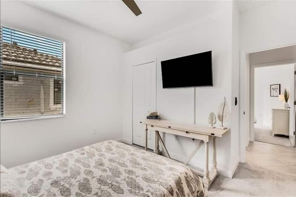 Photo of Bedroom in Lakewood Ranch