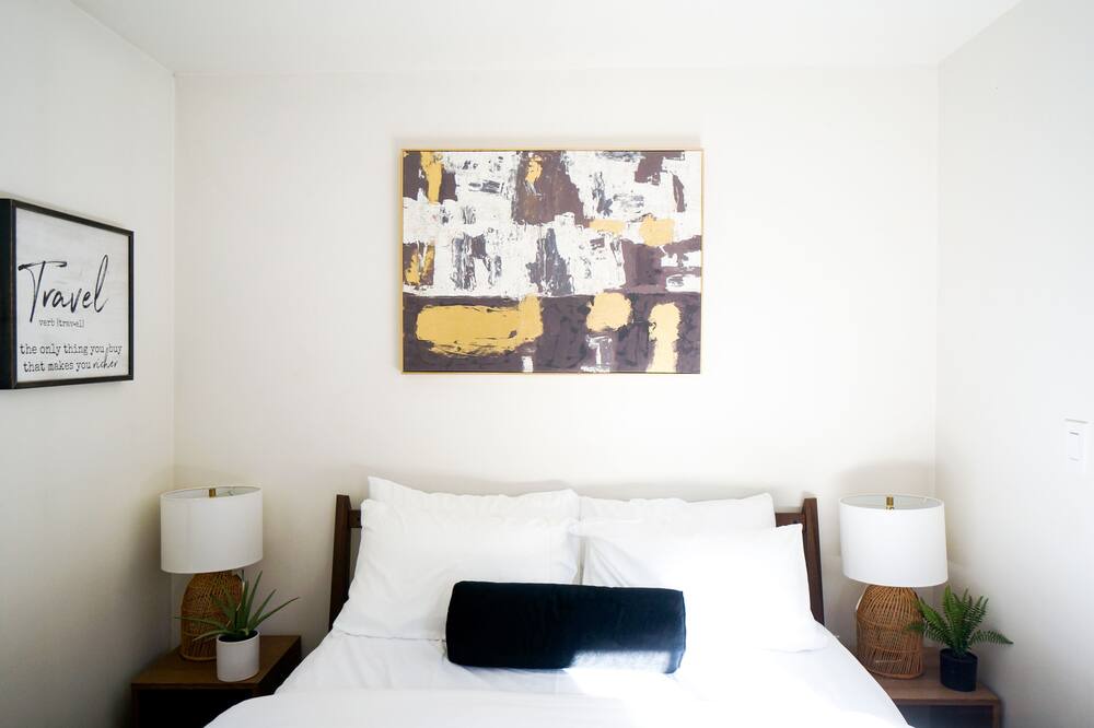 Photo of Bedroom in South Beacon Hill