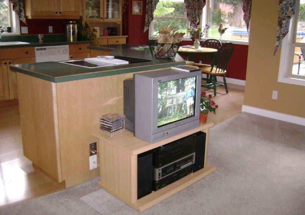 Photo of Kitchen in Metchosin