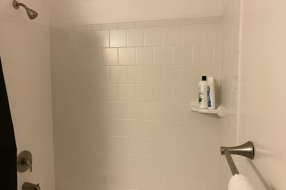 Photo of Bathroom in Derwood
