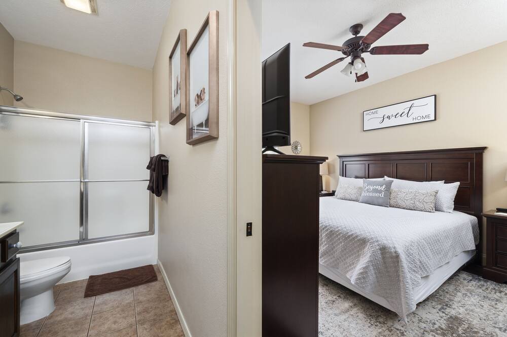 Photo of Bedroom in Branson West