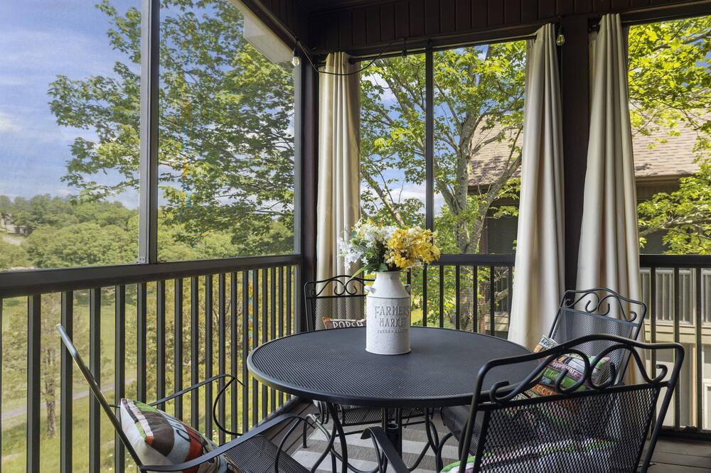 Photo of Outdoor in Branson West