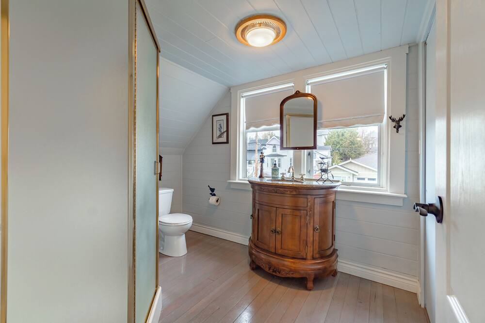 Photo of Bathroom in Chemainus