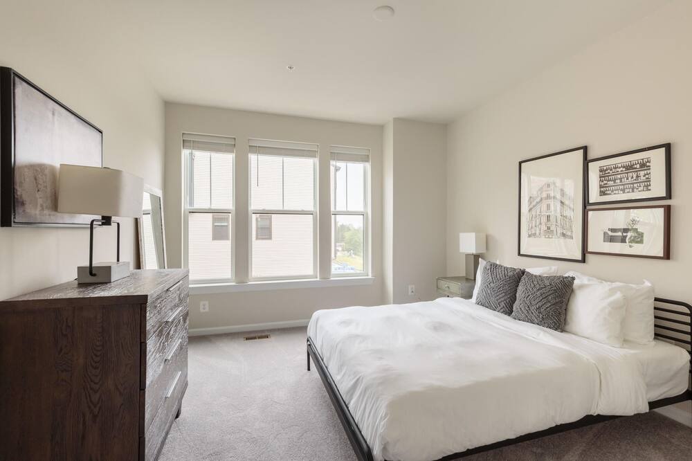 Photo of Bedroom in Ashburn