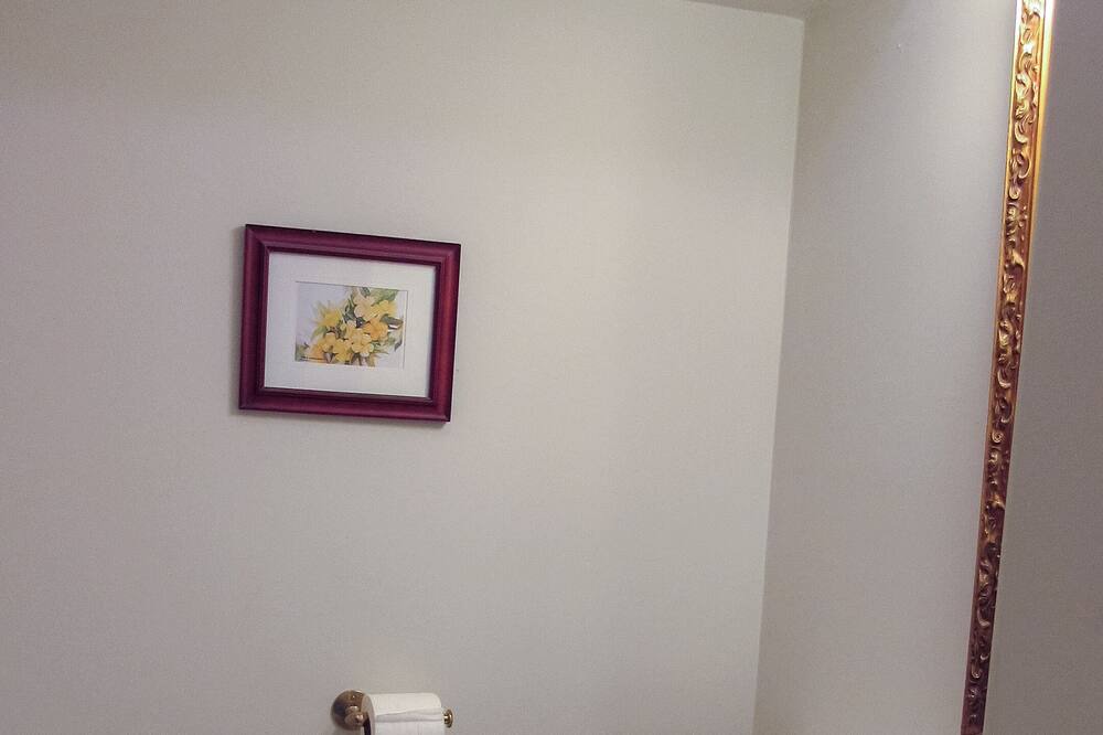 Photo of Bathroom in North Cape May