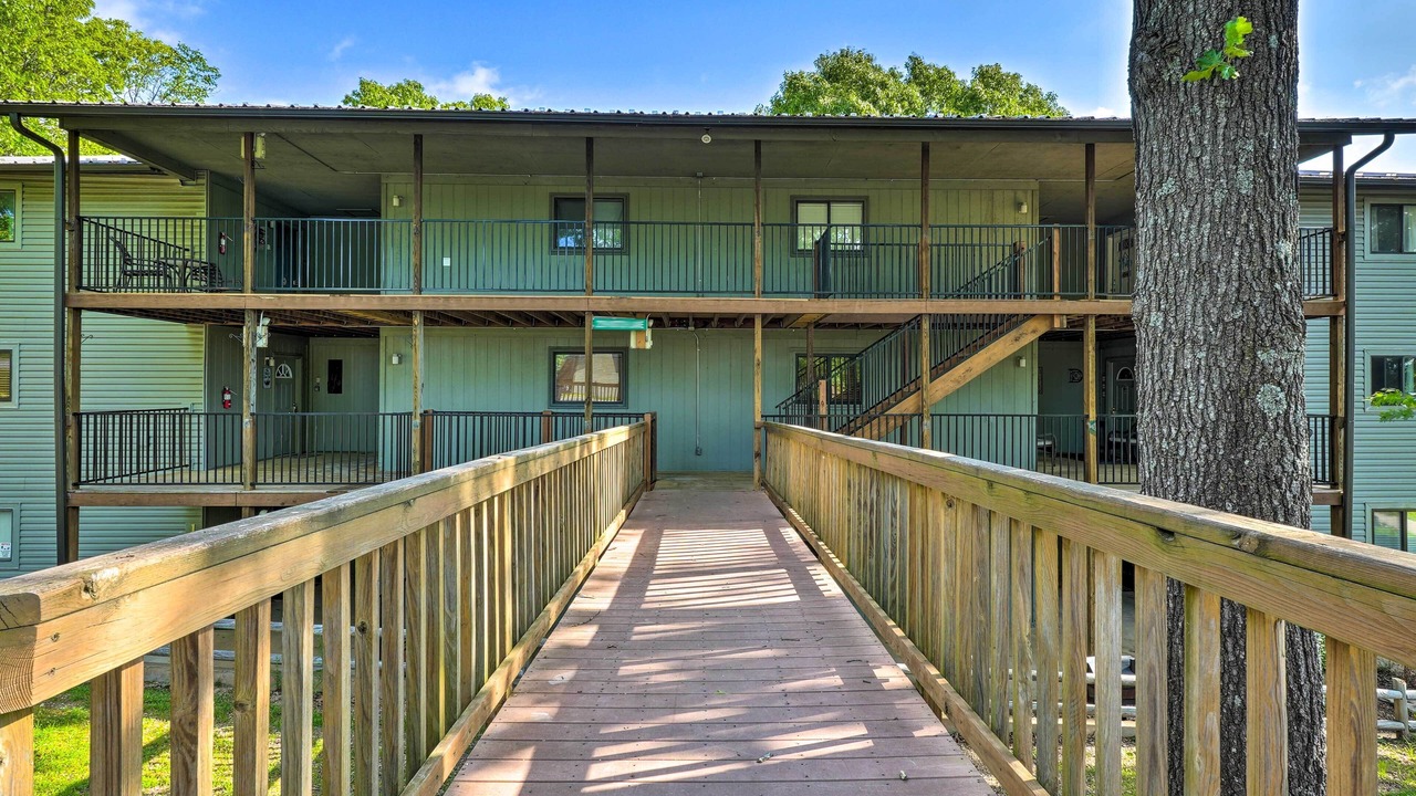 Photo of Others in Notch Estates