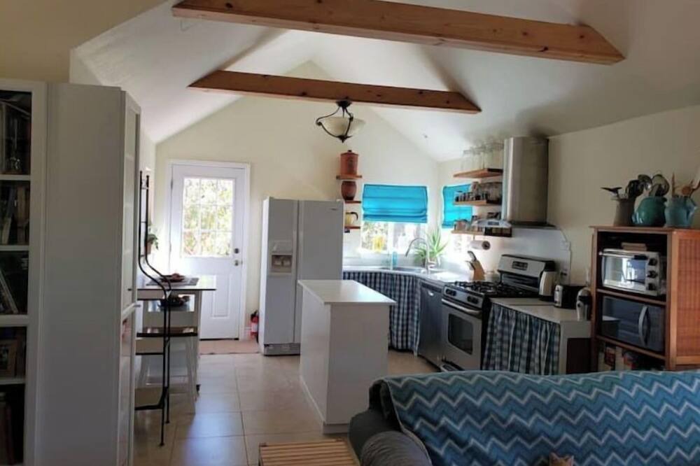 Photo of Kitchen in Cane Beds