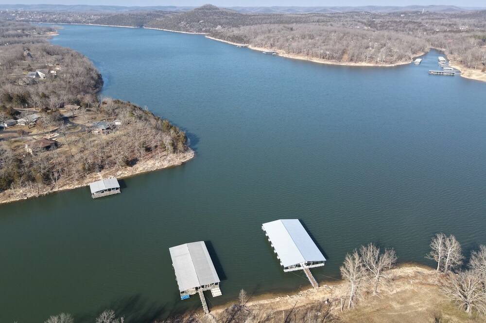 Photo of Others in Shell Knob