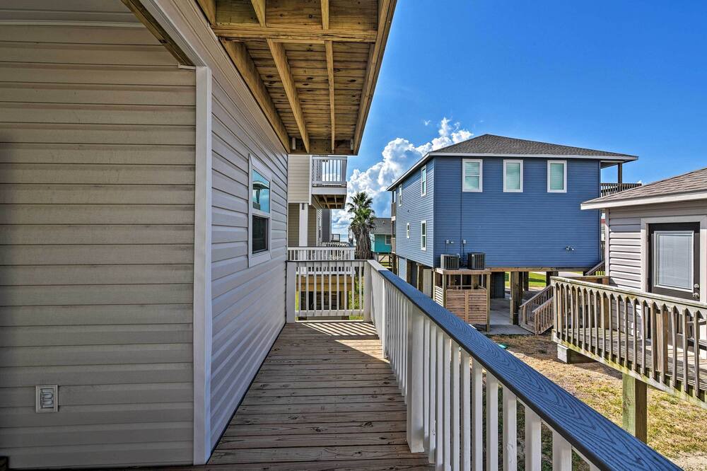 Photo of Patio Balcony in Surfside Beach