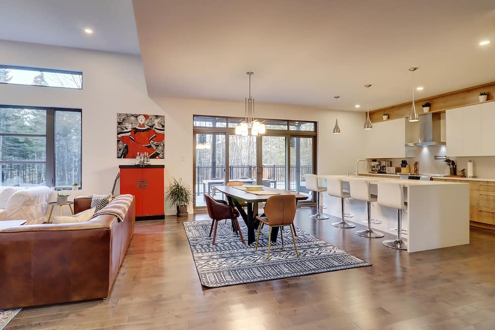 Photo of Livingroom in Bromont