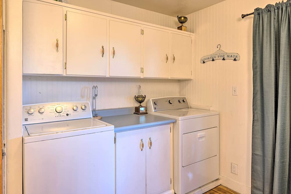 Photo of Bedroom in Caldwell