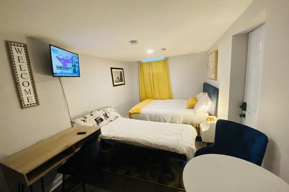 Photo of Bedroom in Wheaton-Glenmont