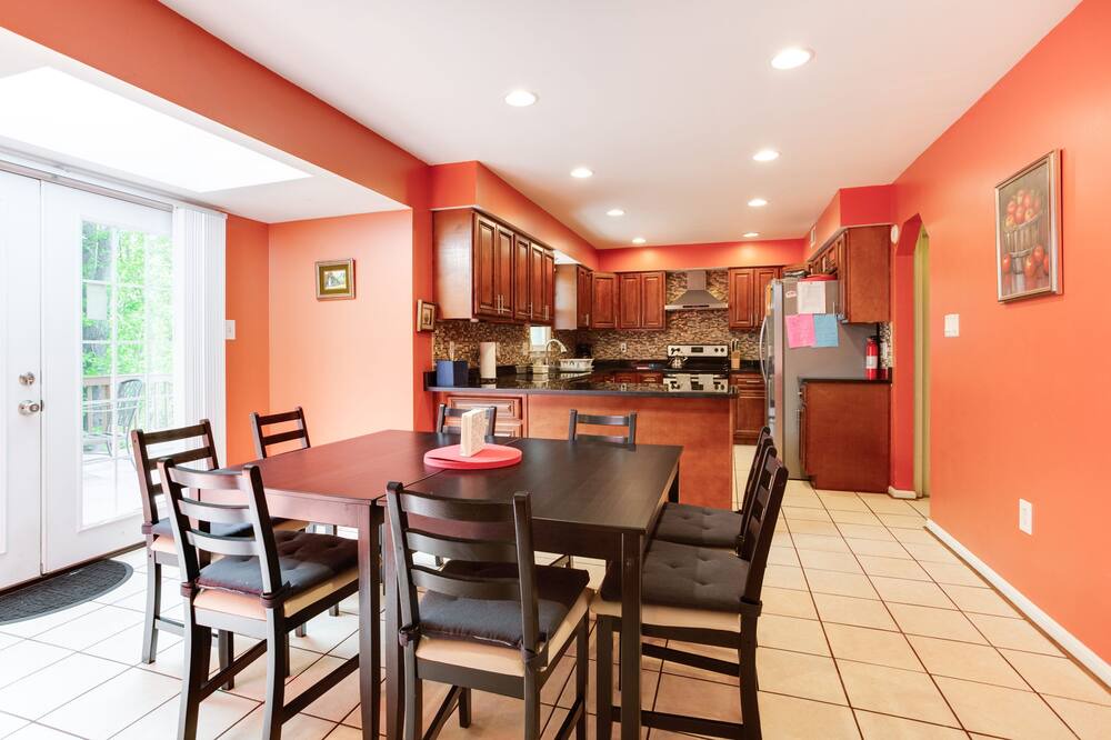 Photo of Kitchen in Burtonsville