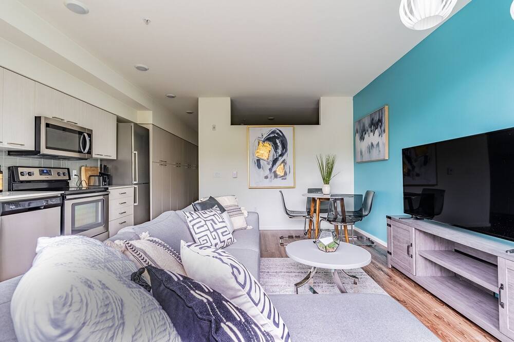 Photo of Livingroom in Mercer Island