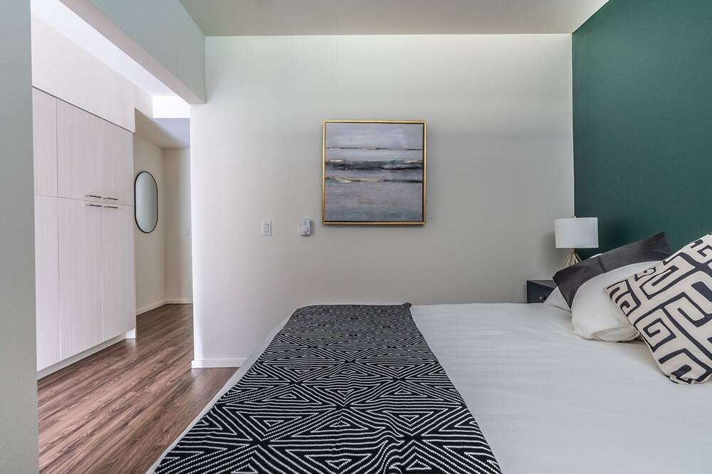 Photo of Bedroom in Mercer Island
