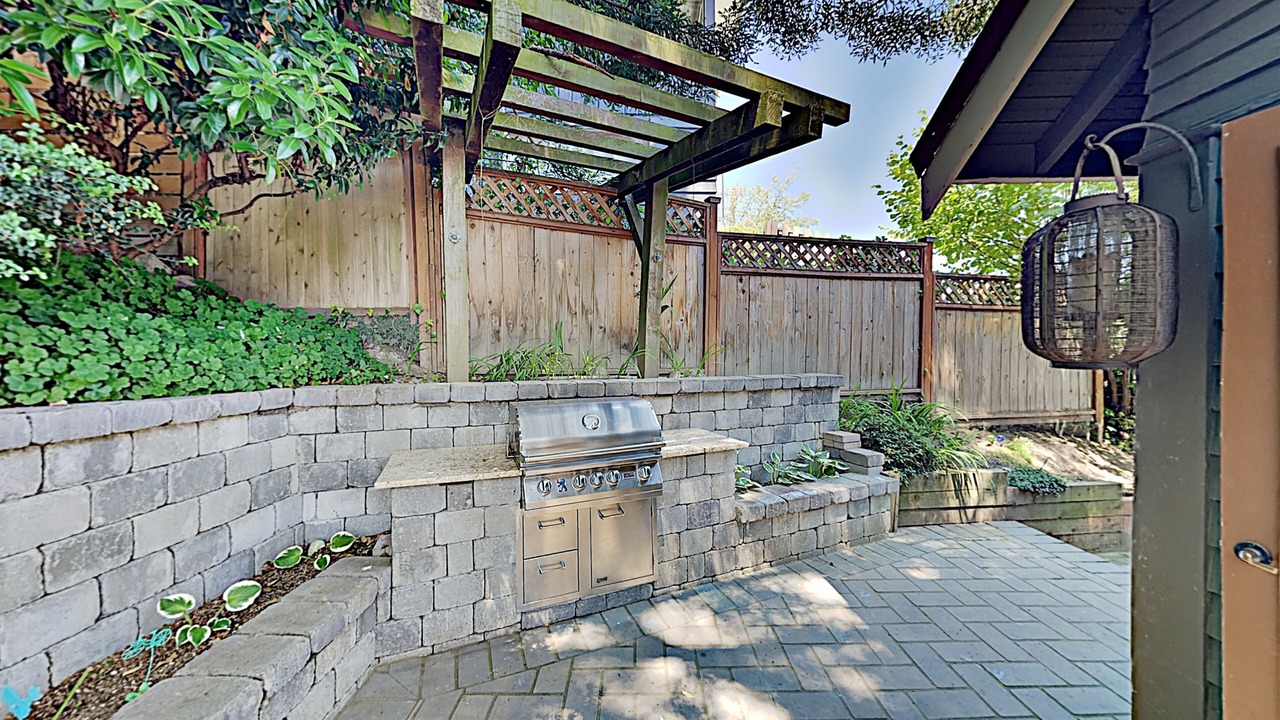 Photo of Outdoor in Southeast Magnolia