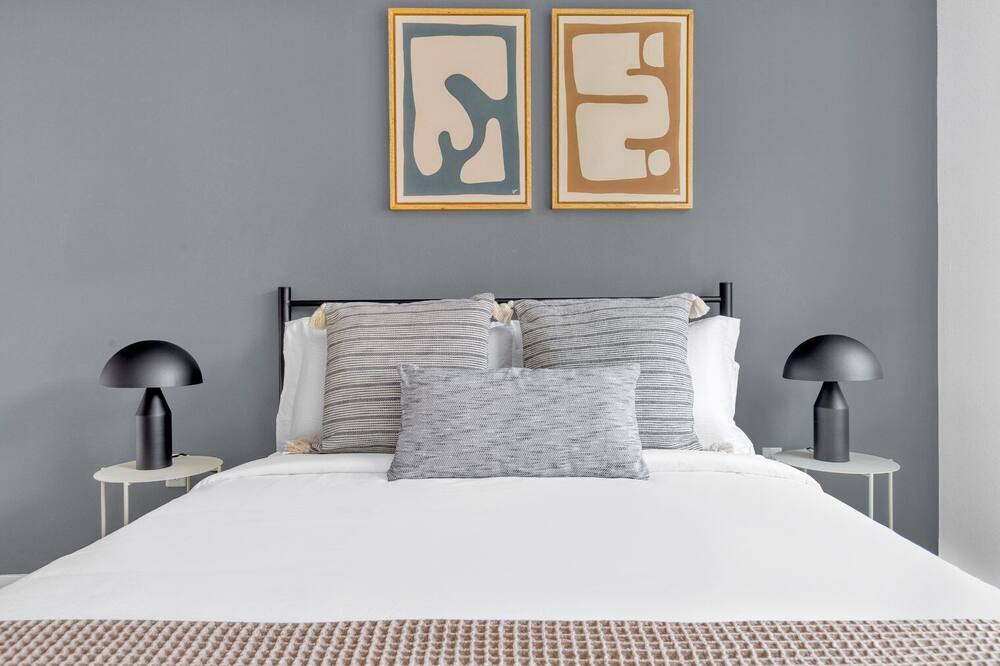 Photo of Bedroom in North Beacon Hill