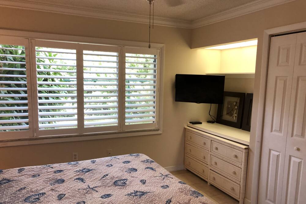Photo of Bedroom in Siesta Key