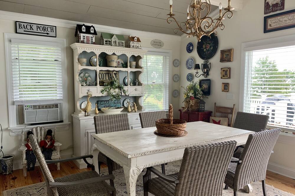 Photo of Kitchen in Stevensville