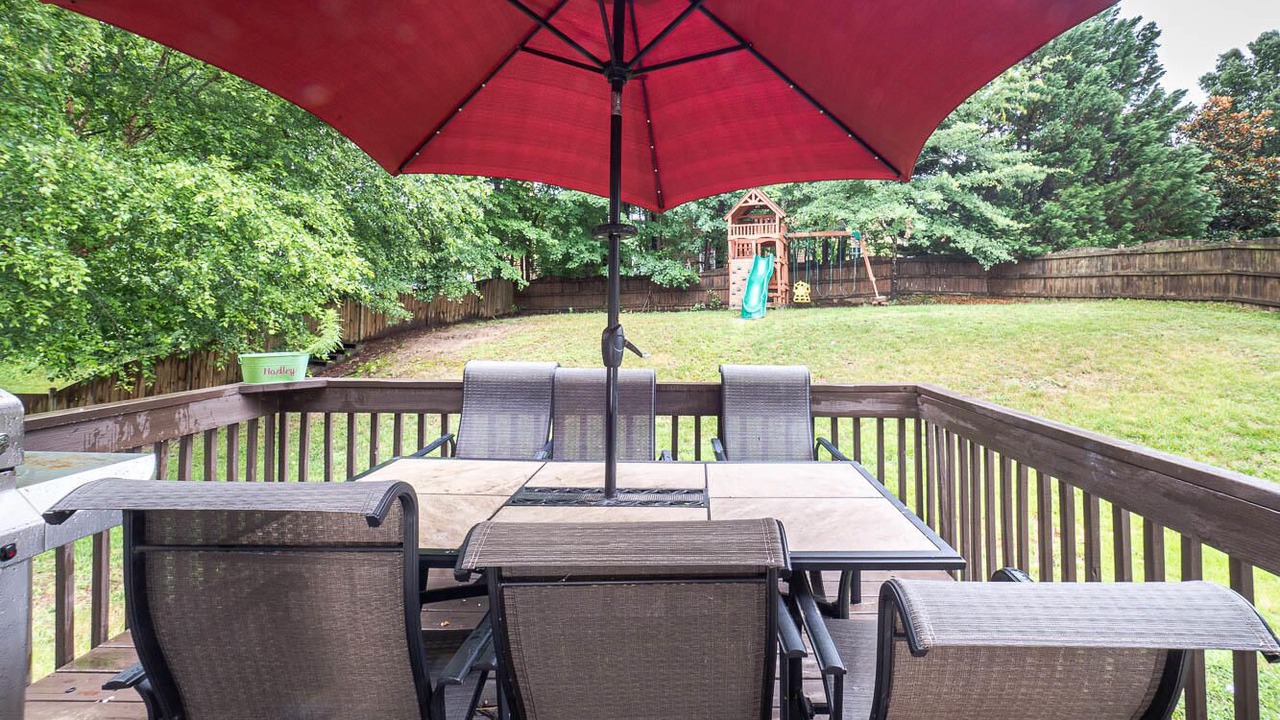 Photo of Outdoor in Brookstone