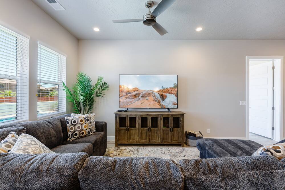 Photo of Livingroom in Ivins