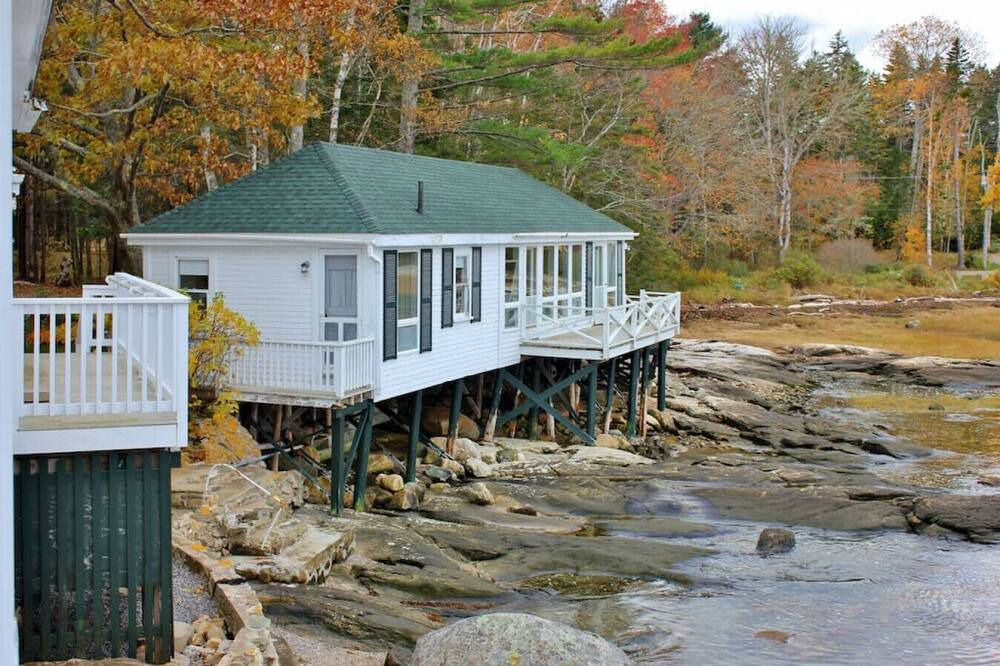 Photo of Others in Isle of Springs